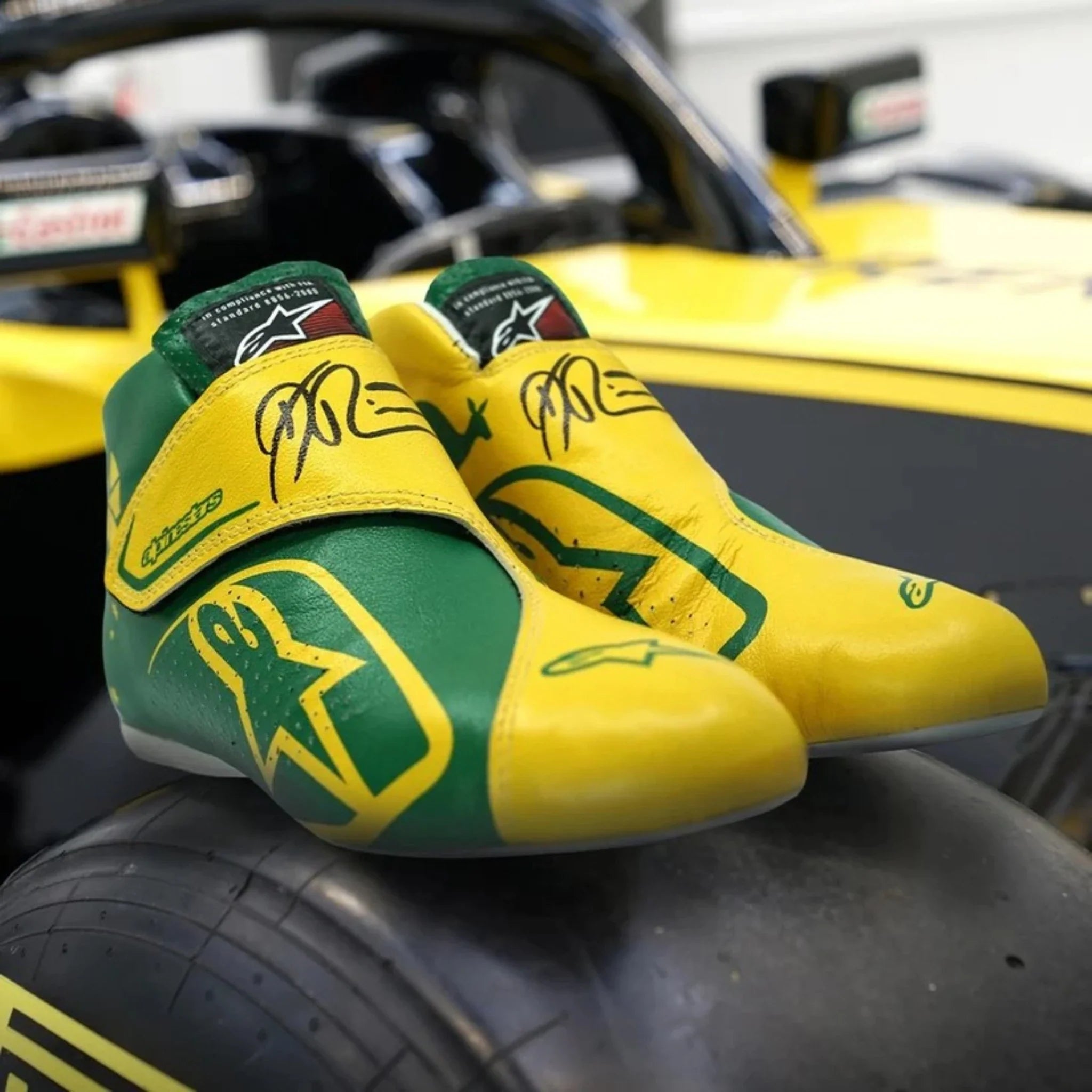 Daniel Ricciardo 2019 Renault Australian GP F1 Racing Shoes detail view 4 - Grand Flex Racewear
