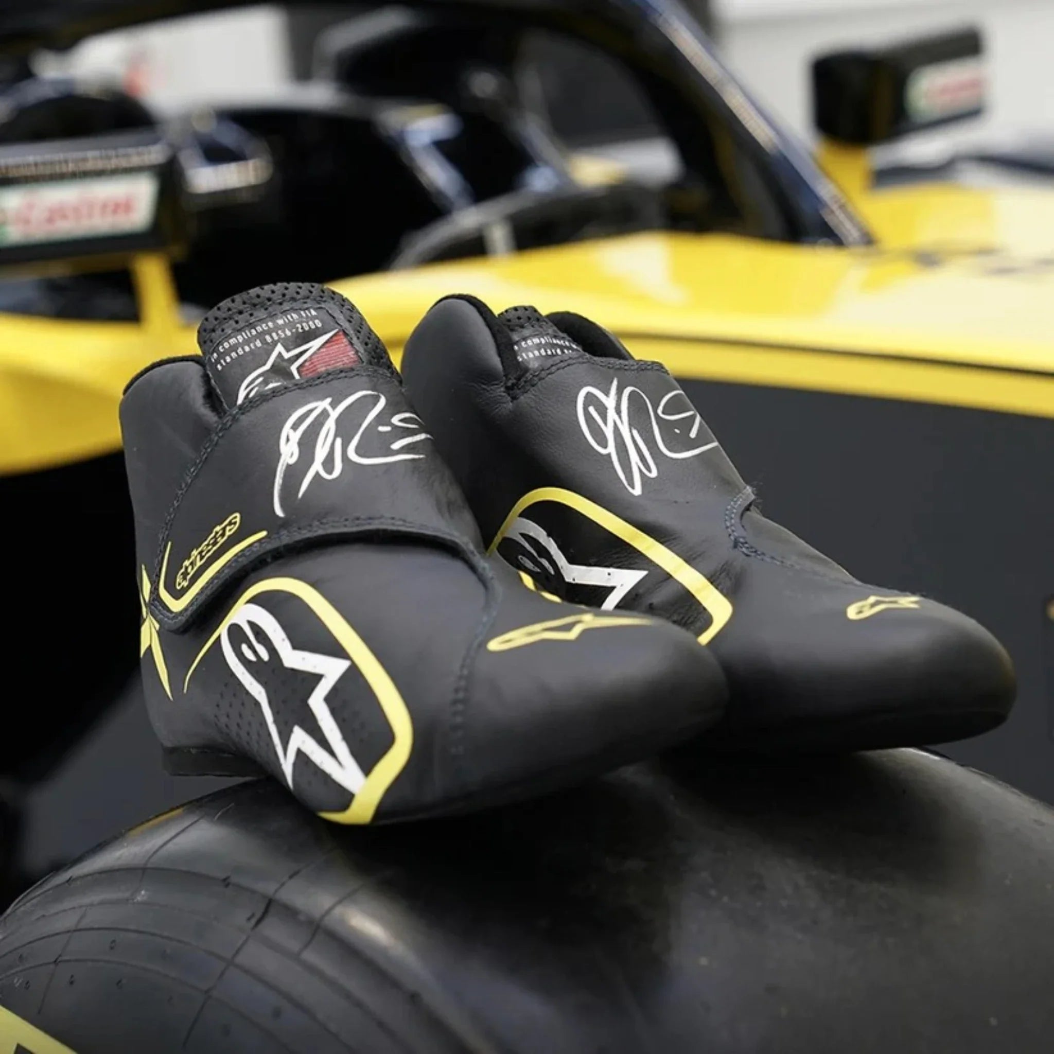 Daniel Ricciardo 2019 Renault F1 Racing Shoes detail view 4 - Grand Flex Racewear